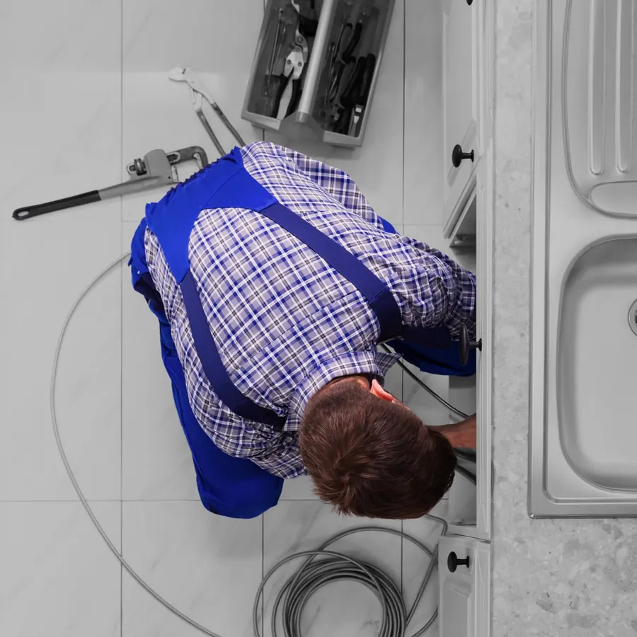 Plumbing technician